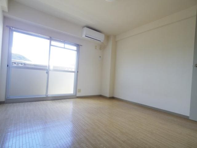  近鉄橿原線/畝傍御陵前駅 徒歩1分 4階 築29年