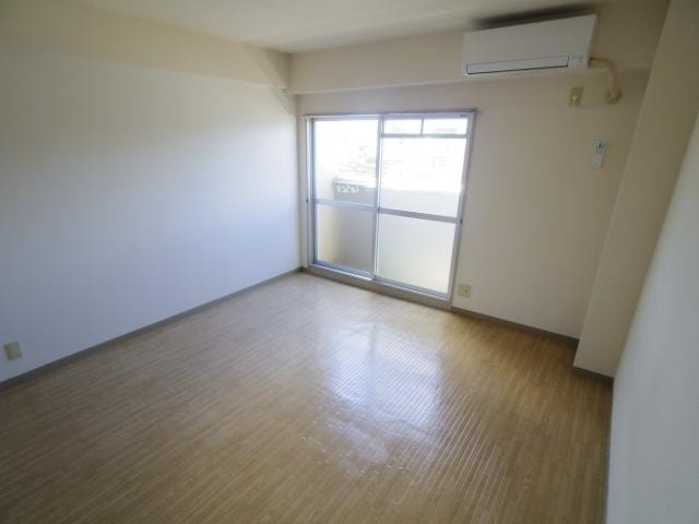  近鉄橿原線/畝傍御陵前駅 徒歩1分 4階 築29年