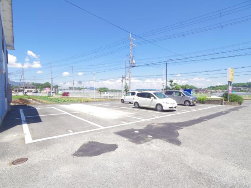  近鉄橿原線/橿原神宮前駅 徒歩15分 1階 築28年