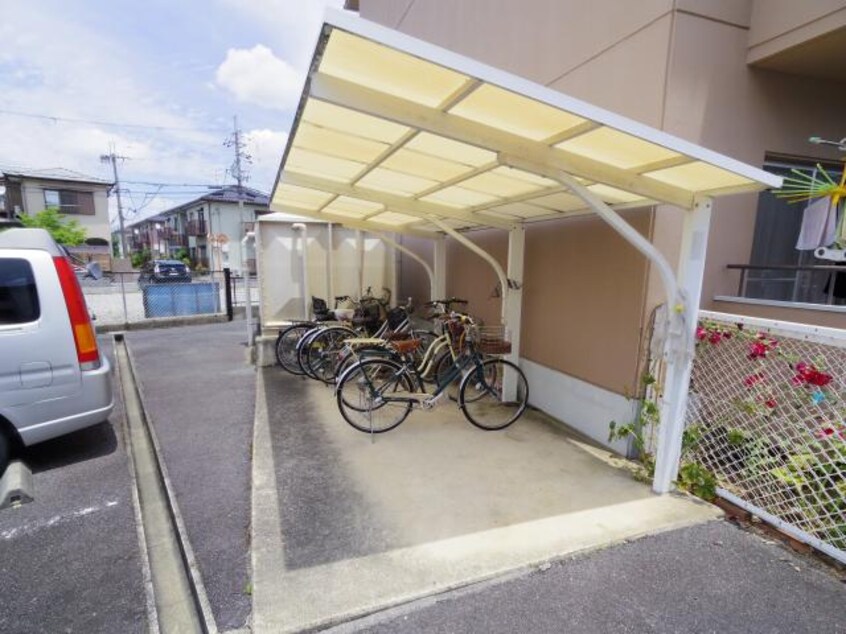  近鉄南大阪線/橿原神宮西口駅 徒歩10分 1階 築34年