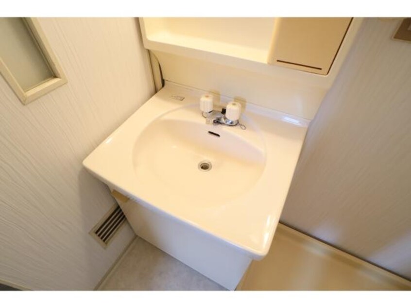  近鉄南大阪線/橿原神宮西口駅 徒歩10分 1階 築34年