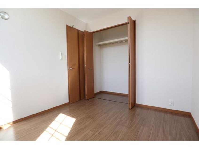  近鉄橿原線/田原本駅 徒歩20分 2階 築13年