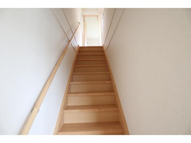  近鉄田原本線/西田原本駅 徒歩14分 2-3階 築12年