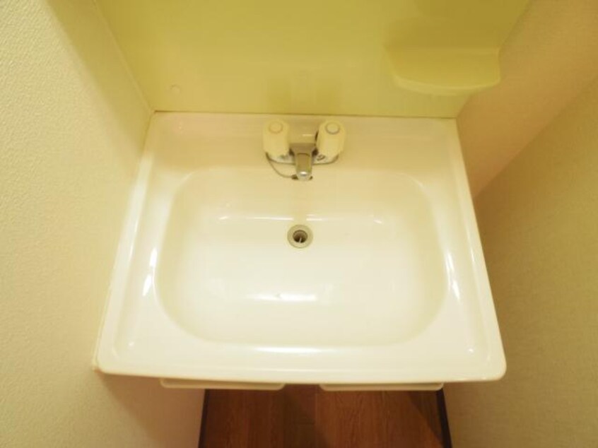  近鉄橿原線/橿原神宮前駅 徒歩14分 2階 築27年