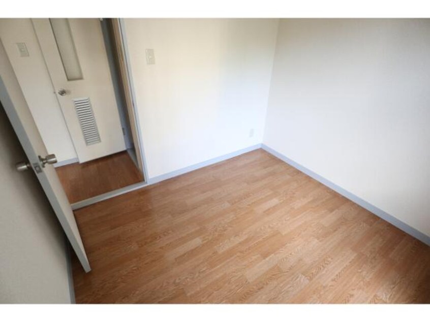  近鉄南大阪線/橿原神宮前駅 徒歩12分 1階 築33年