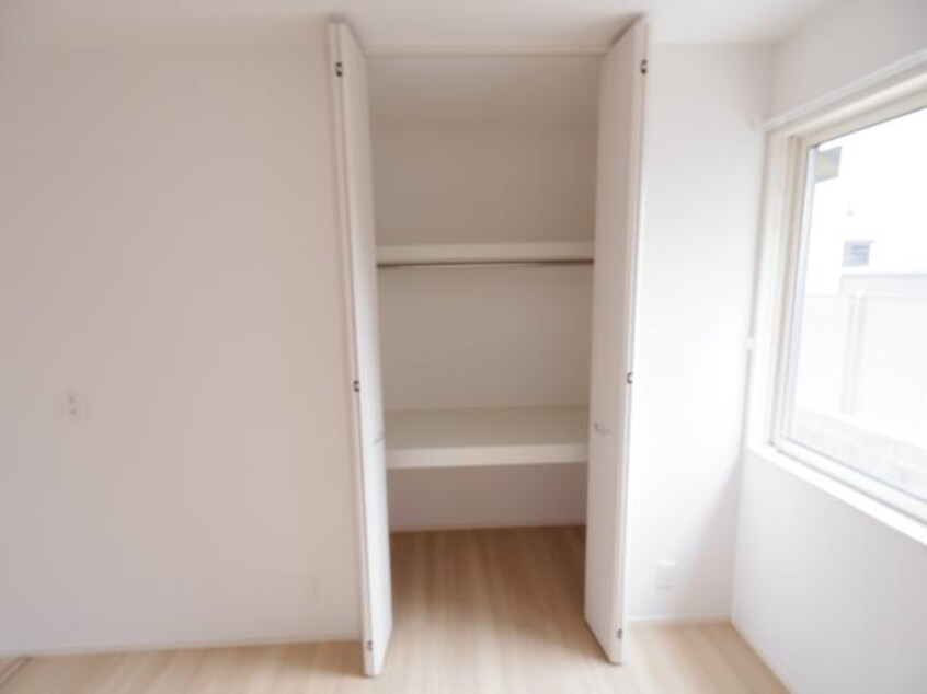  近鉄橿原線/田原本駅 徒歩12分 1階 築8年