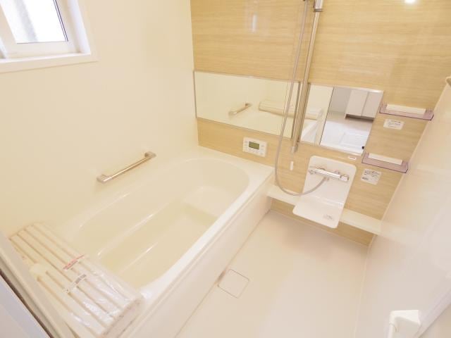  近鉄橿原線/田原本駅 徒歩12分 1階 築8年