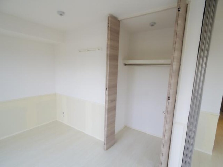  近鉄橿原線/大和八木駅 徒歩20分 1階 築6年