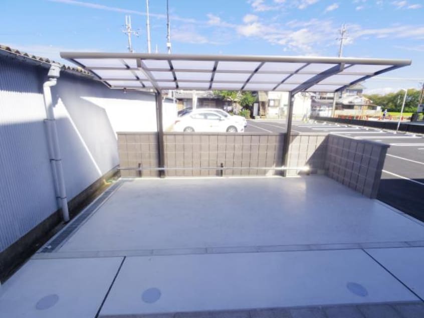  近鉄南大阪線/坊城駅 徒歩5分 1-2階 築6年