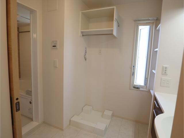  近鉄橿原線/田原本駅 徒歩7分 1階 築5年