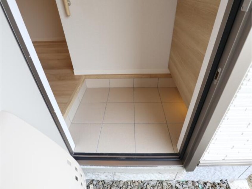  近鉄橿原線/八木西口駅 徒歩16分 1階 築4年