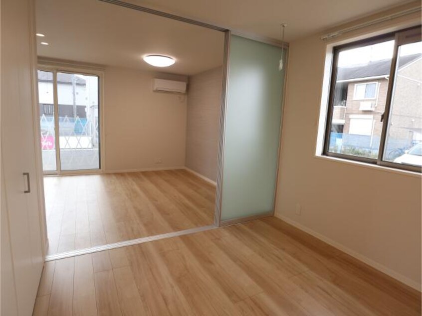  近鉄橿原線/八木西口駅 徒歩16分 1階 築4年