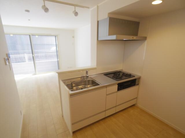  近鉄橿原線/田原本駅 徒歩1分 1階 築4年