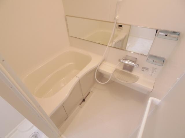  近鉄橿原線/田原本駅 徒歩1分 1階 築4年