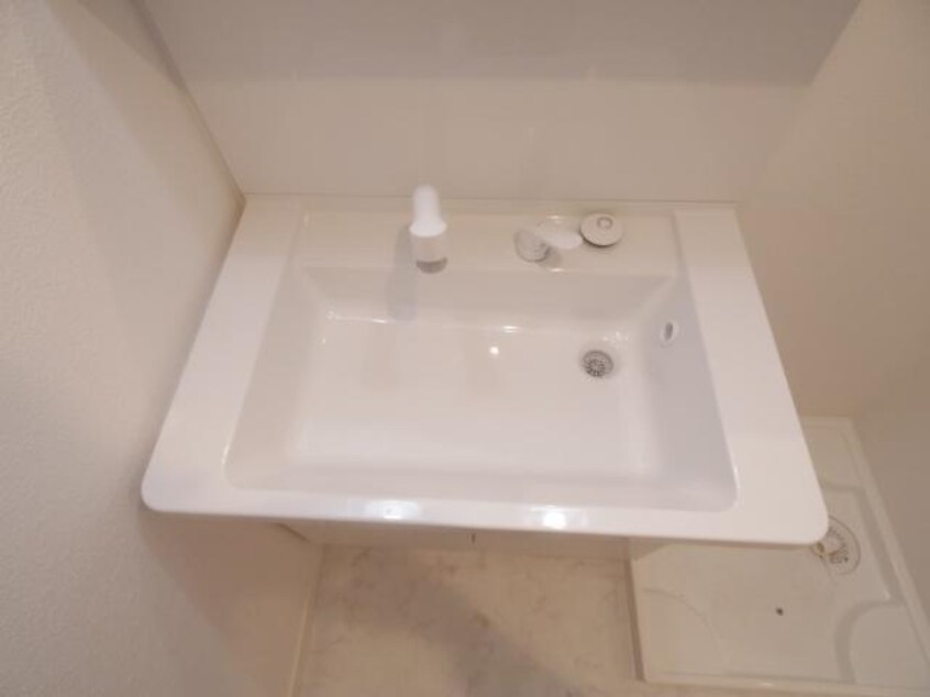  近鉄橿原線/田原本駅 徒歩1分 1階 築4年