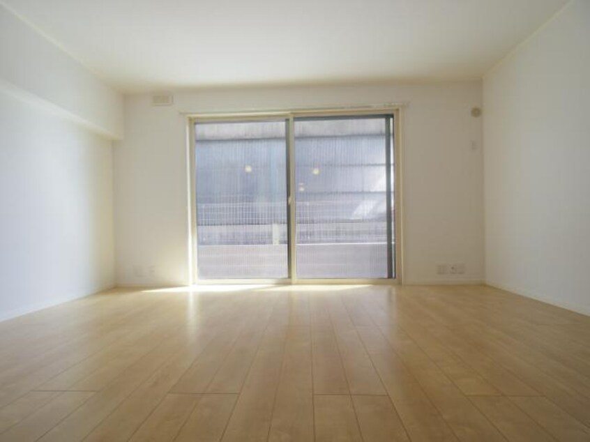  近鉄橿原線/田原本駅 徒歩1分 1階 築4年