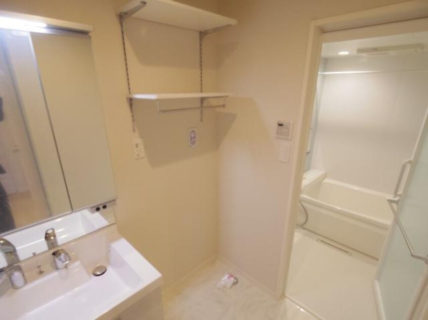  近鉄南大阪線/岡寺駅 徒歩12分 1階 築4年