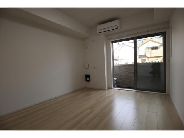  近鉄橿原線/畝傍御陵前駅 徒歩4分 1階 築3年