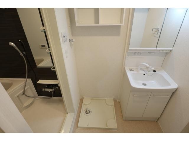  近鉄橿原線/畝傍御陵前駅 徒歩4分 1階 築3年