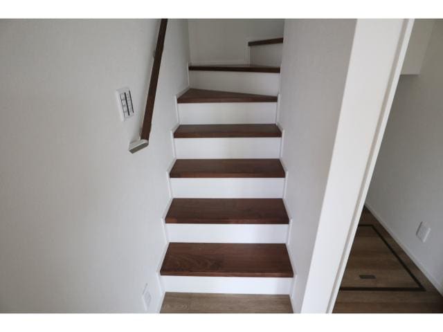  近鉄橿原線/橿原神宮前駅 徒歩11分 1-2階 築2年