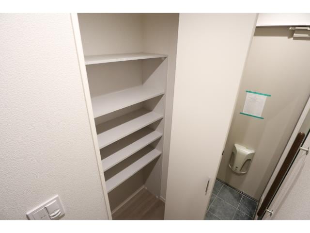  近鉄橿原線/畝傍御陵前駅 徒歩12分 2階 築1年