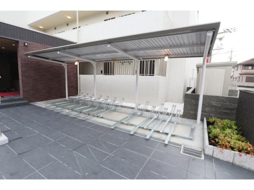  近鉄橿原線/新ノ口駅 徒歩8分 1階 築1年