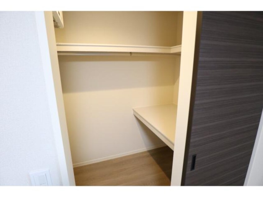  近鉄橿原線/橿原神宮前駅 徒歩6分 1階 築1年