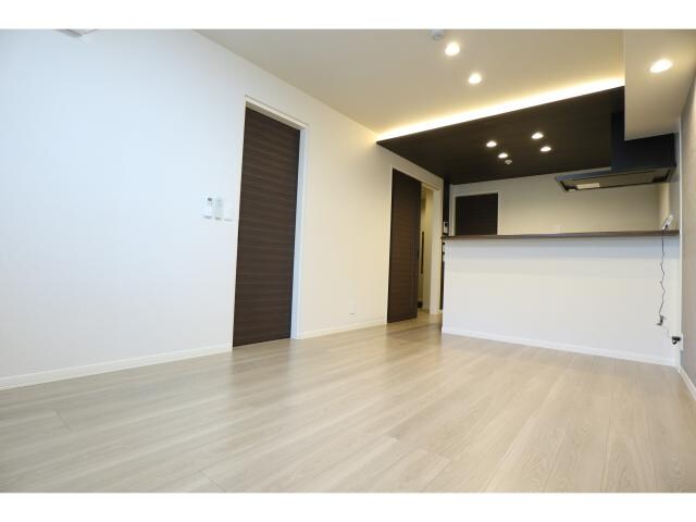  近鉄橿原線/橿原神宮前駅 徒歩6分 1階 築1年