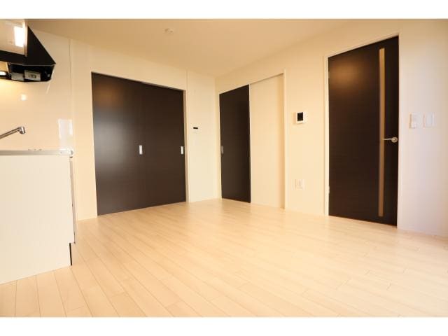  近鉄橿原線/新ノ口駅 徒歩10分 1階 築1年