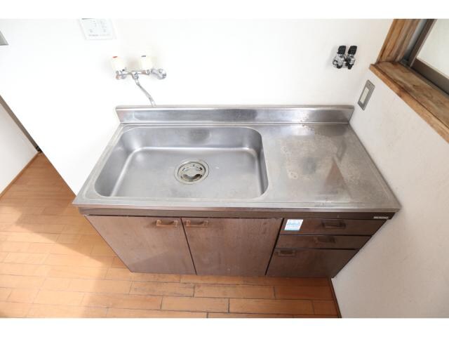  近鉄橿原線/大和八木駅 徒歩18分 2階 築23年