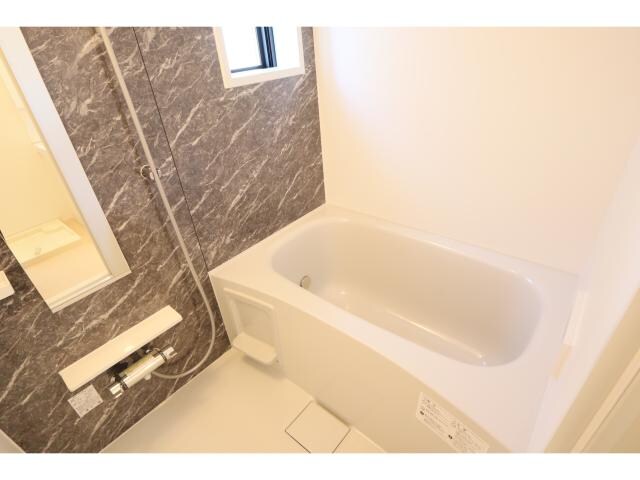  近鉄橿原線/新ノ口駅 徒歩16分 2階 1年未満