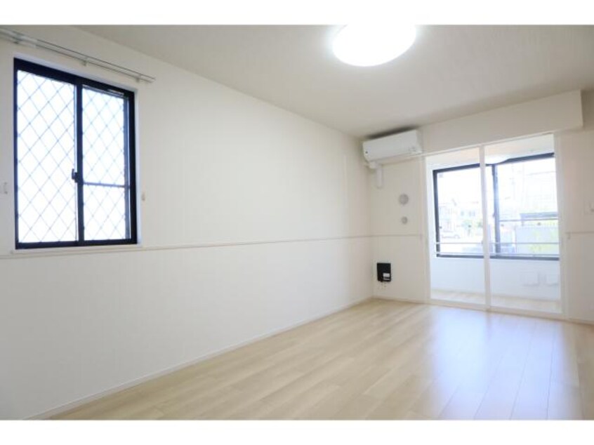  近鉄橿原線/新ノ口駅 徒歩16分 1階 1年未満