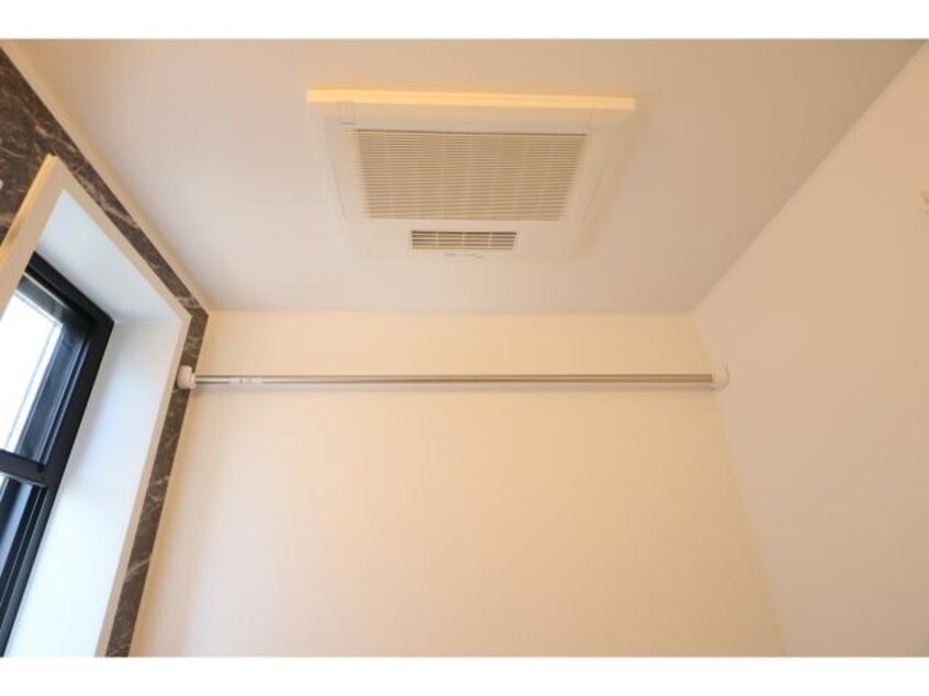  近鉄橿原線/新ノ口駅 徒歩16分 2階 1年未満