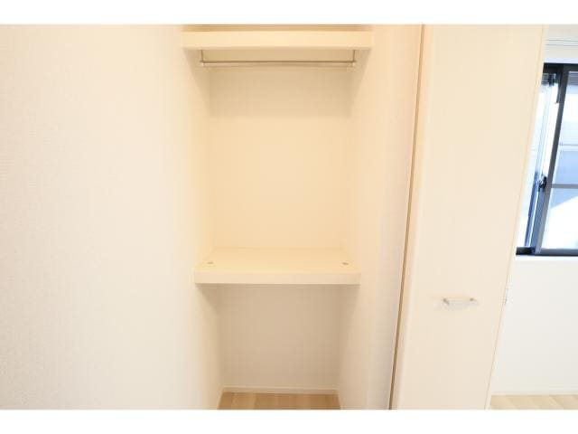  近鉄橿原線/新ノ口駅 徒歩16分 1階 1年未満