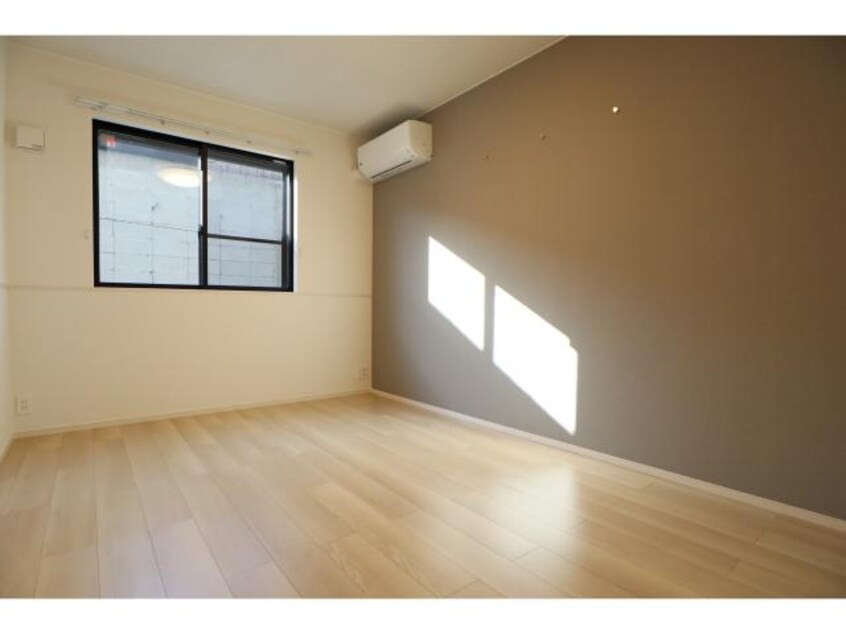  近鉄橿原線/新ノ口駅 徒歩16分 1階 1年未満