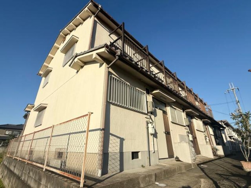 近鉄橿原線/新ノ口駅 徒歩15分 1-2階 築38年