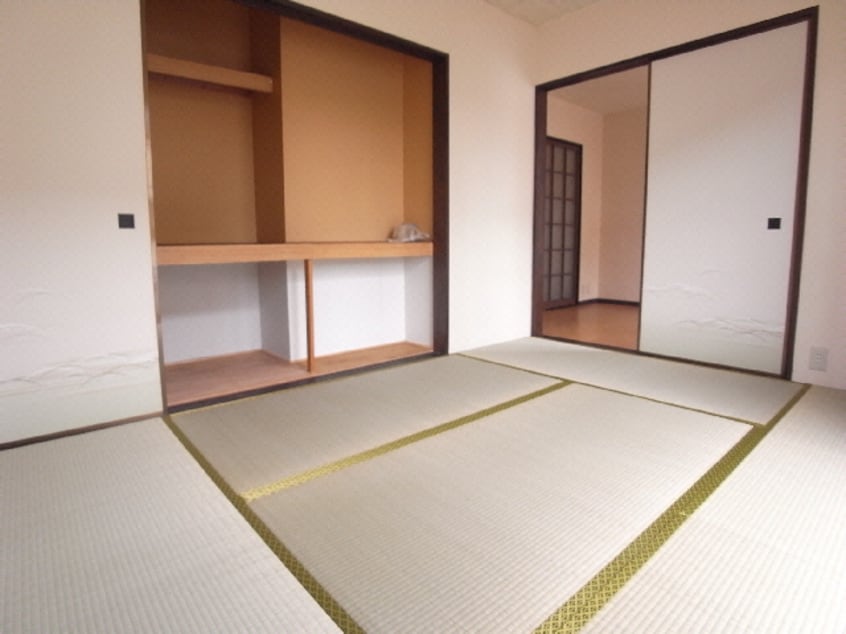  桜井線<万葉まほろば線>/三輪駅 徒歩15分 1階 築29年