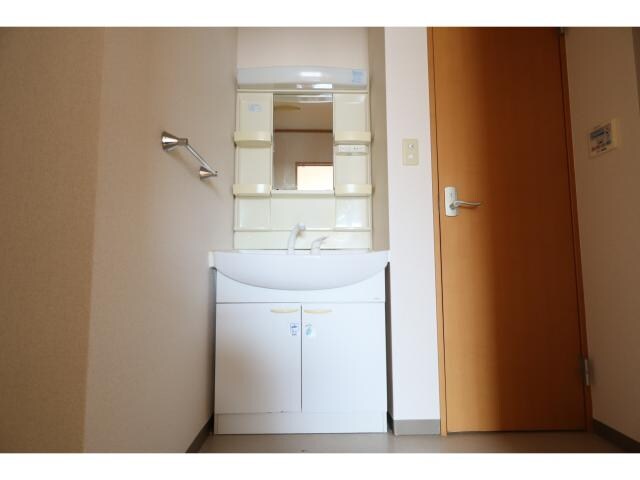  近鉄大阪線（近畿）/桜井駅 徒歩18分 1階 築18年