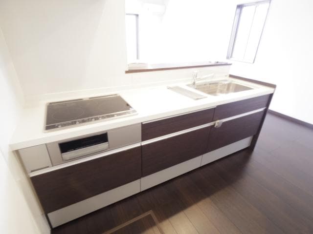  桜井線<万葉まほろば線>/三輪駅 徒歩11分 1-2階 築4年