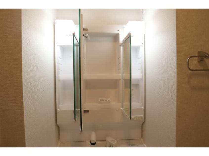  桜井線<万葉まほろば線>/香久山駅 徒歩7分 1階 築1年