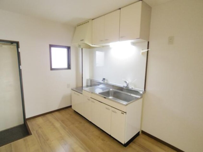  近鉄天理線/前栽駅 徒歩6分 1階 築30年