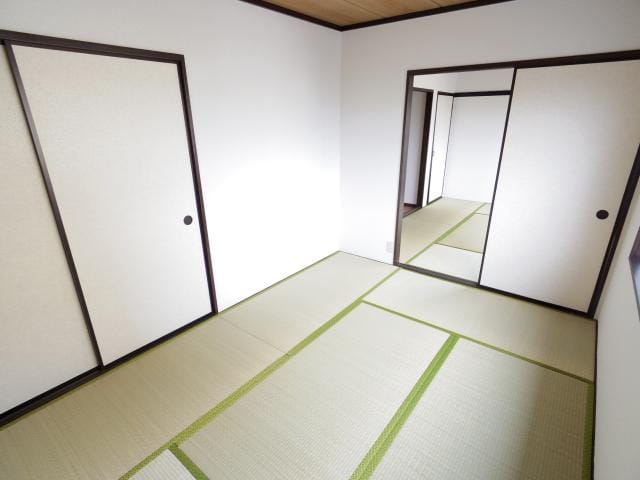  近鉄天理線/天理駅 バス6分勾田下車:停歩2分 2階 築34年