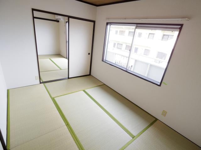  近鉄天理線/天理駅 バス6分勾田下車:停歩2分 2階 築34年