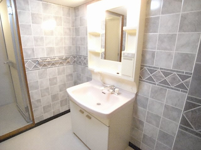  近鉄天理線/前栽駅 徒歩14分 2階 築28年