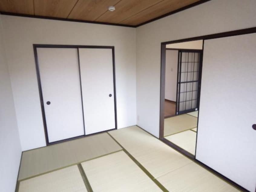  近鉄天理線/二階堂駅 徒歩10分 2階 築35年