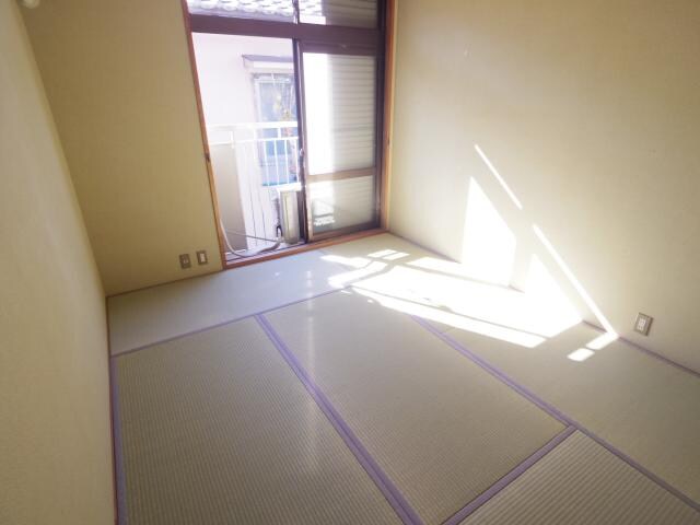  近鉄天理線/天理駅 バス10分豊井下車:停歩2分 2階 築43年