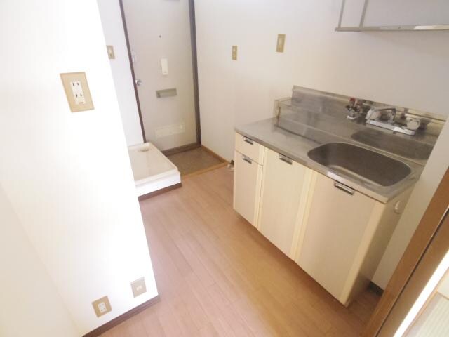  近鉄天理線/天理駅 バス10分豊井下車:停歩2分 2階 築43年