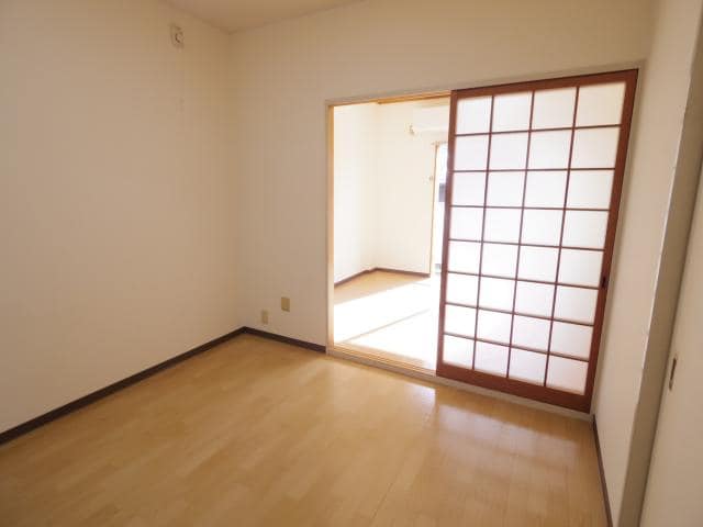  近鉄天理線/天理駅 バス5分守目堂下車:停歩6分 2階 築30年