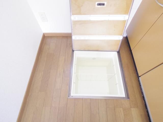  近鉄天理線/前栽駅 徒歩6分 1階 築24年