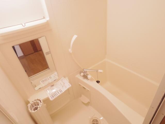  桜井線<万葉まほろば線>/天理駅 バス10分国道櫟本下車:停歩2分 1階 築20年